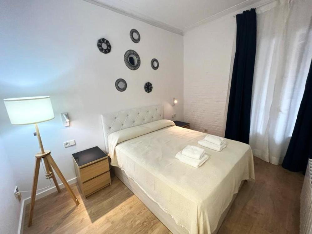 Flor Habitaciones Barcelona Exterior foto