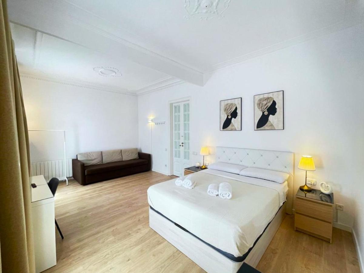 Flor Habitaciones Barcelona Exterior foto
