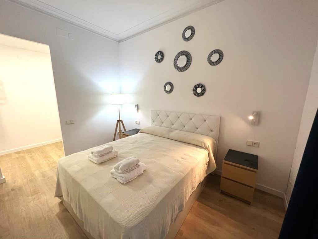 Flor Habitaciones Barcelona Exterior foto