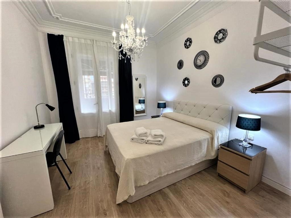 Flor Habitaciones Barcelona Exterior foto